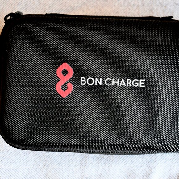 Bon Charge mini red light therapy device with stand - Picture 4 of 6